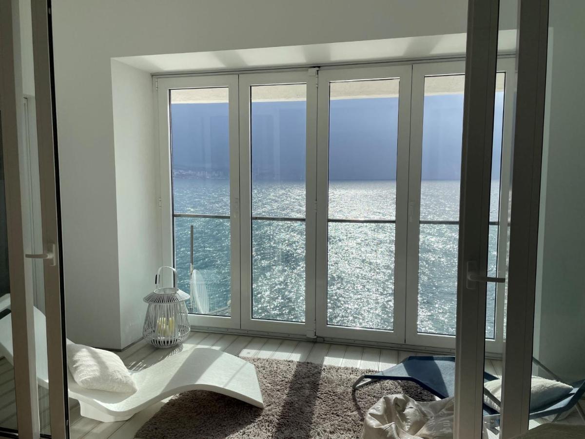 First Row To The Sea Apartman Abbázia Kültér fotó