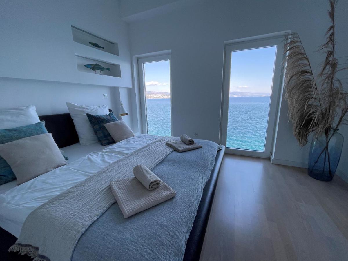 First Row To The Sea Apartman Abbázia Kültér fotó